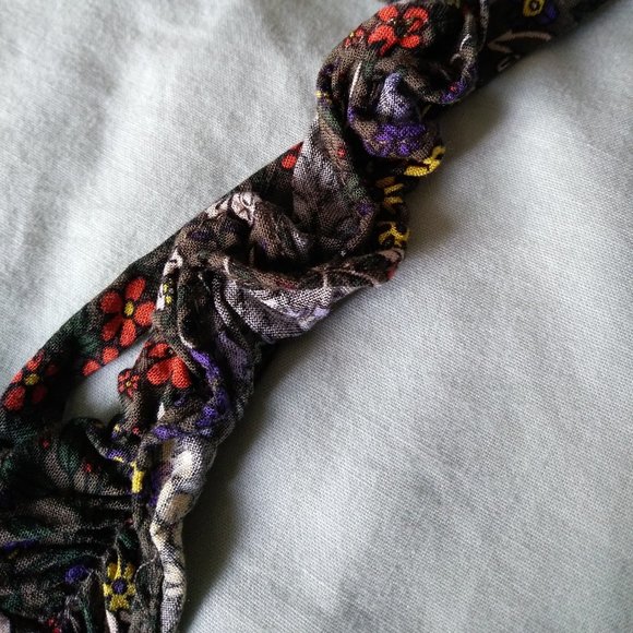 TROPICAL JUMPSUIT WITH FRISON STRAPS - Picture 5 of 9